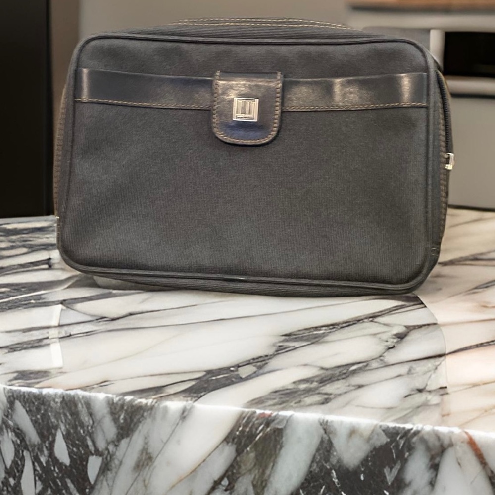 Gorgeous AUTHENTIC Dunhill clutch 11 x 8.5” absolutely beautiful conditi…